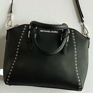 Michael Kors Ciara Grommet Medium Messenger Satchel Leather Eyelet Crossbody Bag